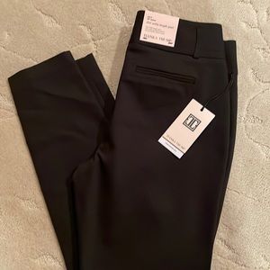 Ivanka Trump black ankle dress pants new with tags